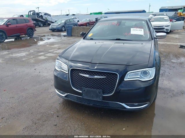 2017 CHRYSLER 300C 2C3CCAEG4HH570644 Photo 5