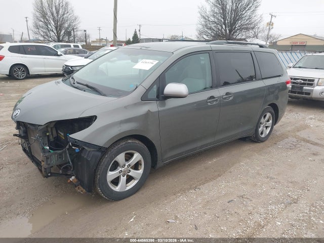Aukcja sprzedaży 2011 Toyota Sienna Le V6, vin: 5TDKK3DC3BS045054, numer aukcji: 44565396
