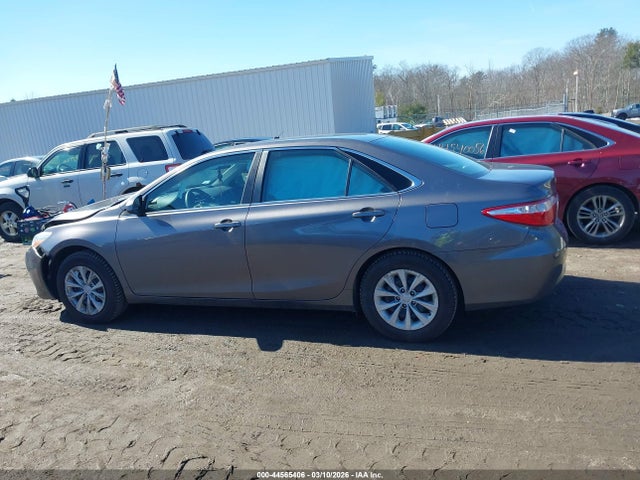 Toyota CAMRY LE 2017 4T1BF1FKXHU690362 Image 14