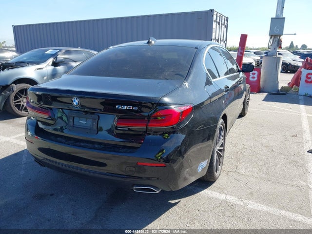 44565422 :رقم المزاد ، WBA13AG05MCG26820 vin ، 2021 Bmw 530e مزاد بيع