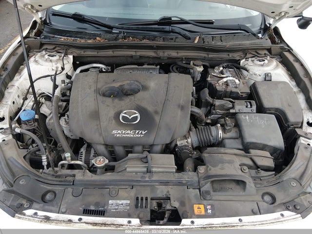 44565438 :رقم المزاد ، 3MZBM1K73FM185287 vin ، 2015 Mazda Mazda3 I Sport مزاد بيع