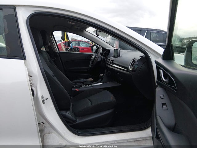 44565438 :رقم المزاد ، 3MZBM1K73FM185287 vin ، 2015 Mazda Mazda3 I Sport مزاد بيع