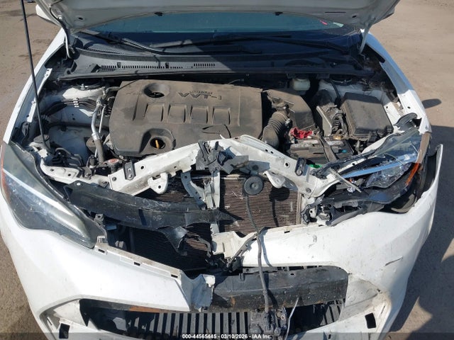 5YFBURHE5HP699841 Toyota COROLLA LE