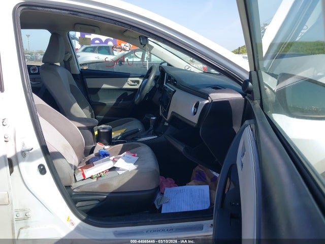 5YFBURHE5HP699841 Toyota COROLLA LE