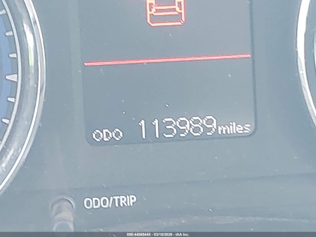 5YFBURHE5HP699841 Toyota COROLLA LE