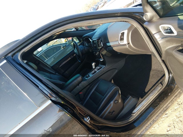 Продажа на аукционе авто 2020 Jeep Grand Cherokee Overland 4x4, vin: 1C4RJFCT5LC225806, номер лота: 44565451