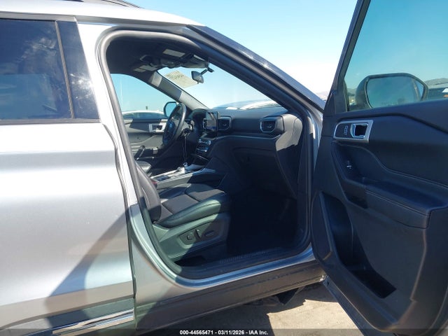 Ford EXPLORER XLT 2020 1FMSK7DH2LGA63295 Image 5