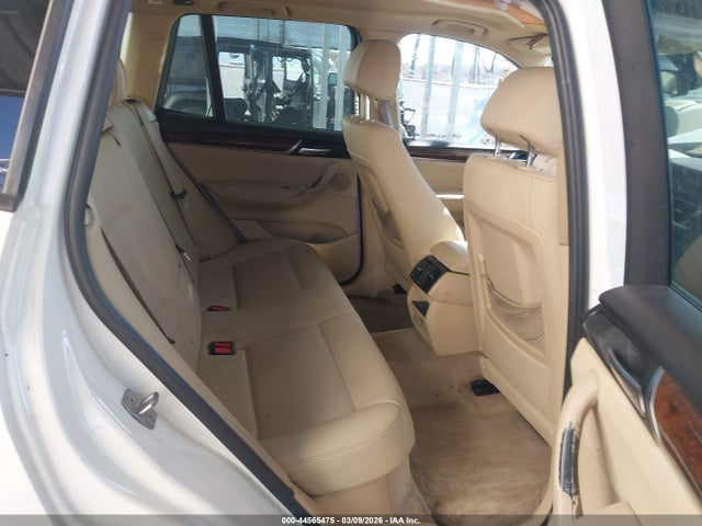 2016 BMW X3 5UXWX9C51G0D71603 Photo 7
