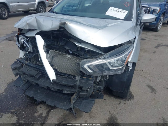 Nissan Versa Sv Xtronic Cvt 2021 3N1CN8EV3ML879605 Image 6