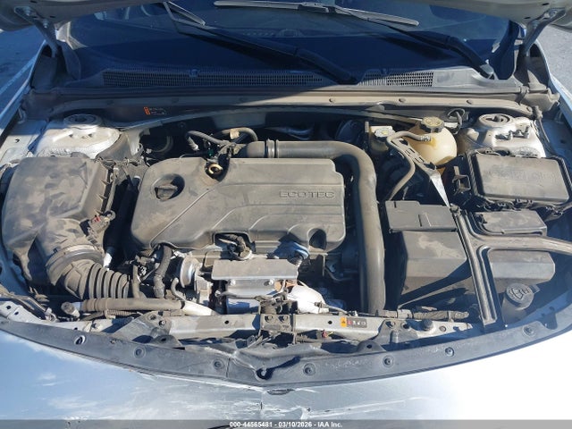 1G1ZD5ST2MF005695 Chevrolet Malibu Fwd Lt