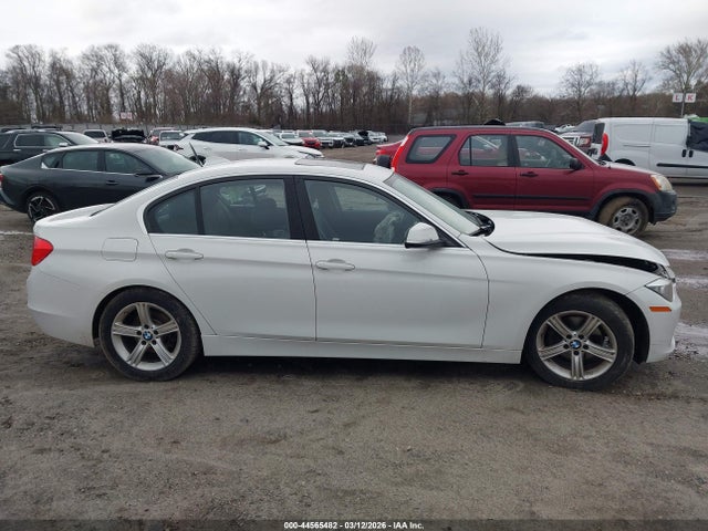Продаж на аукціоні авто 2015 Bmw 328i, vin: WBA3C1C58FK118938, номер лоту: 44565482