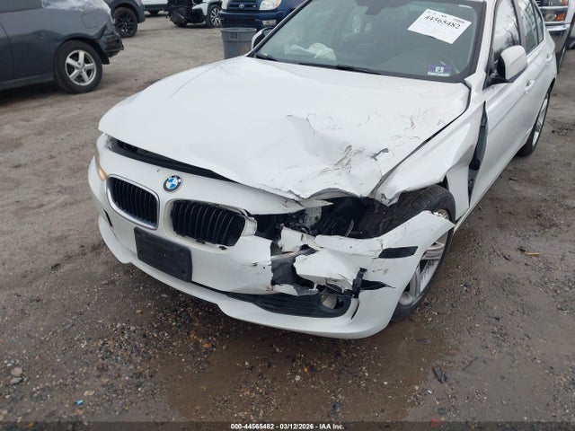 Продаж на аукціоні авто 2015 Bmw 328i, vin: WBA3C1C58FK118938, номер лоту: 44565482