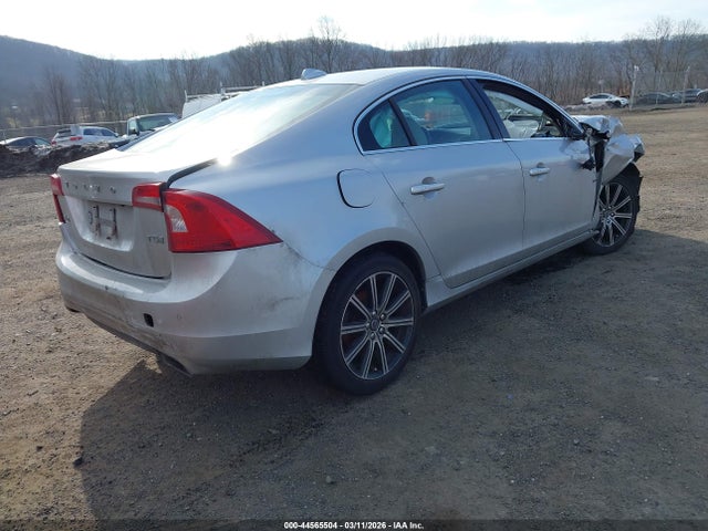 2017 VOLVO S60 INSCRIPTION LYV402HK4HB132552 Photo 3