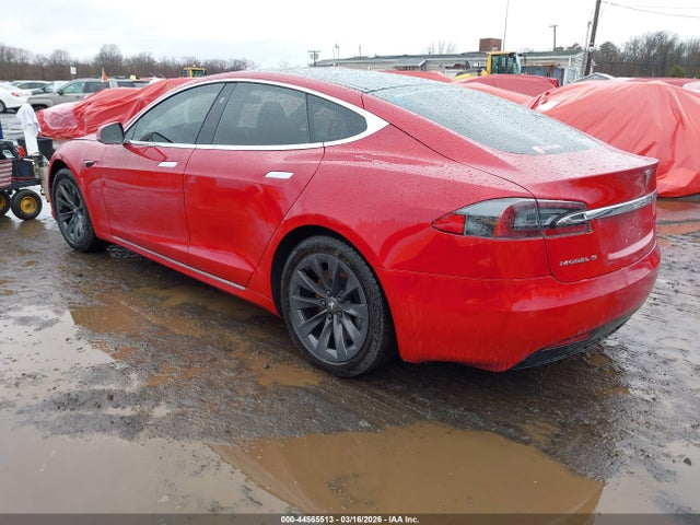 2018 TESLA MODEL S 5YJSA1E27JF259240 Photo 2
