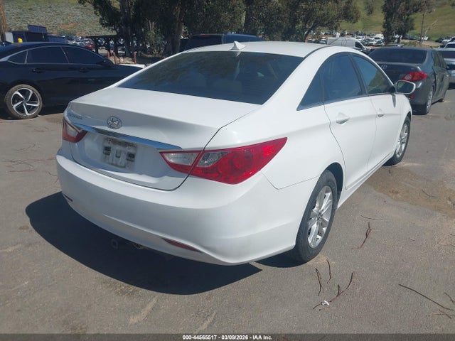 Продаж на аукціоні авто 2013 Hyundai Sonata Gls, vin: 5NPEB4AC3DH636825, номер лоту: 44565517