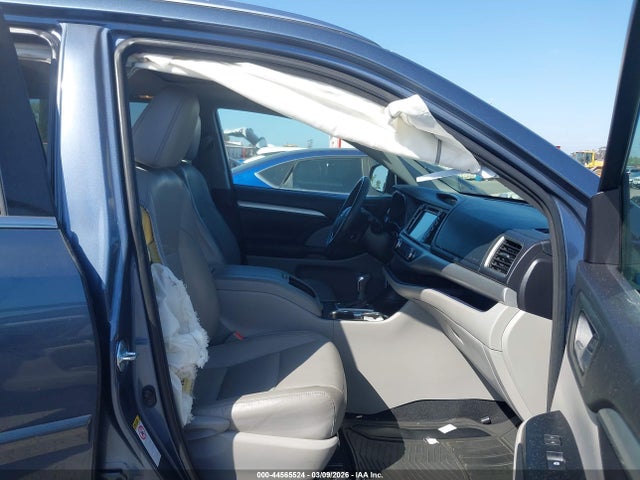 5TDKKRFHXGS154727 Toyota Highlander Xle V6