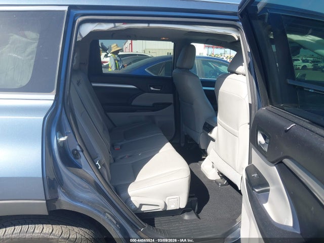 5TDKKRFHXGS154727 Toyota Highlander Xle V6