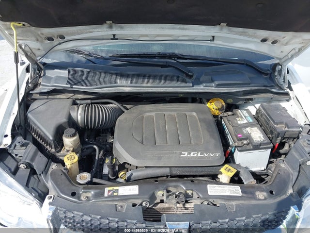 2C4RDGCG9ER357588 Dodge Grand Caravan Sxt
