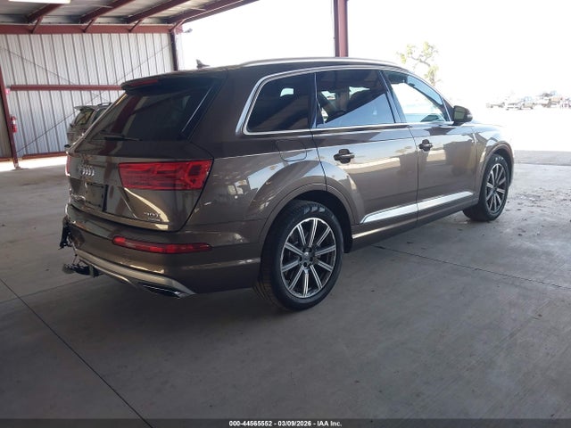 WA1VAAF70JD025062 Audi Q7 3.0t Premium