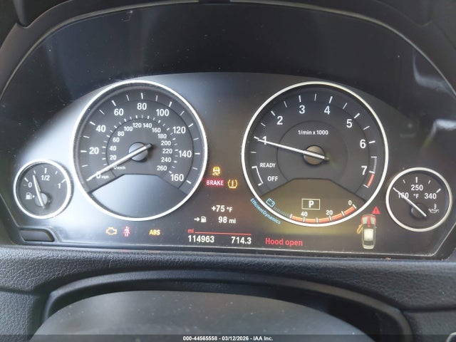 44565558 :رقم المزاد ، WBA8A9C56HK619663 vin ، 2017 Bmw 320i مزاد بيع