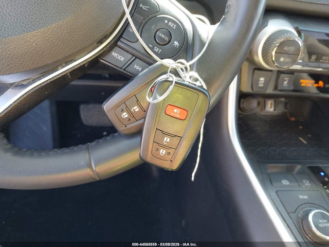 2020 TOYOTA RAV4 HYBRID JTMR6RFV8LD005618 Photo 10