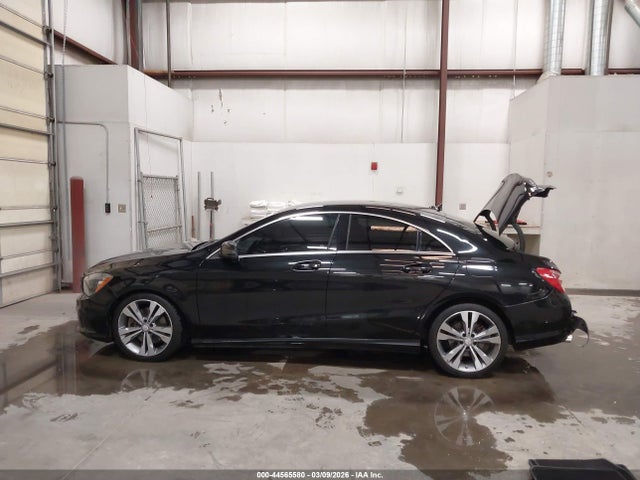 WDDSJ4GB0EN121681 Mercedes-Benz CLA 250 4MATIC