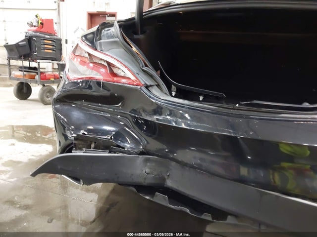 WDDSJ4GB0EN121681 Mercedes-Benz CLA 250 4MATIC