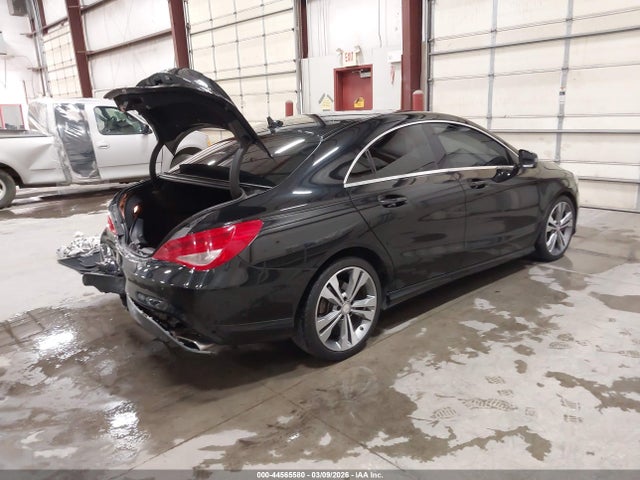 WDDSJ4GB0EN121681 Mercedes-Benz CLA 250 4MATIC