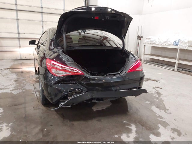 WDDSJ4GB0EN121681 Mercedes-Benz CLA 250 4MATIC