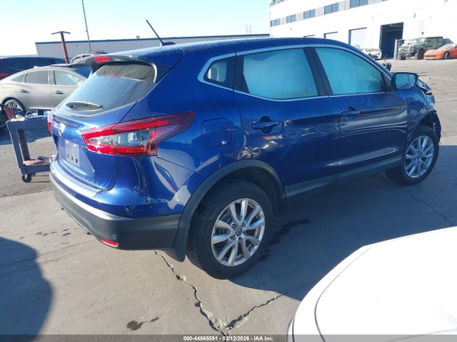 JN1BJ1CV9LW268827 Nissan Rogue Sport S Fwd Xtronic Cvt