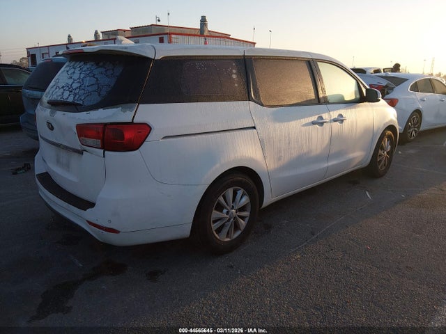 KIA Sedona L 2015 KNDMA5C12F6067320 Image 4