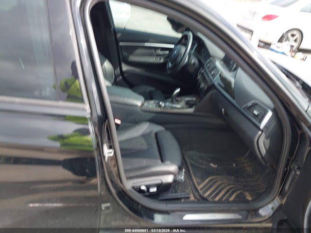 44565651 :رقم المزاد ، WBA8E9G50GNT88299 vin ، 2016 Bmw 328i مزاد بيع