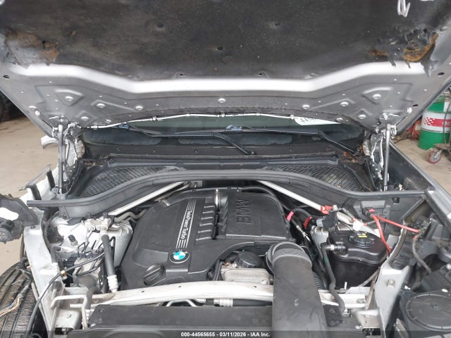 2016 BMW X5 5UXKR0C53G0P20679 Photo 9
