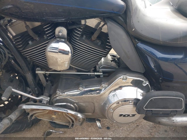 2012 Harley-davidson Flhtk Electra Glide Ultra Ltd მანქანა იყიდება აუქციონზე, vin: 1HD1KEM11CB695126, აუქციონის ნომერი: 44565682