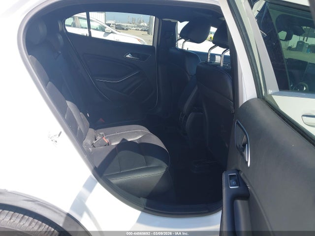 Mercedes-Benz GLA 250 2020 WDCTG4EB7LJ650219 Image 8