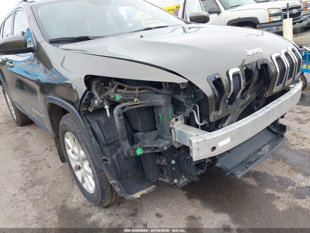 Aukcja sprzedaży 2015 Jeep Cherokee Latitude, vin: 1C4PJMCB8FW582502, numer aukcji: 44565694