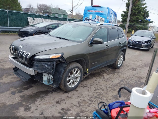 Aukcja sprzedaży 2015 Jeep Cherokee Latitude, vin: 1C4PJMCB8FW582502, numer aukcji: 44565694