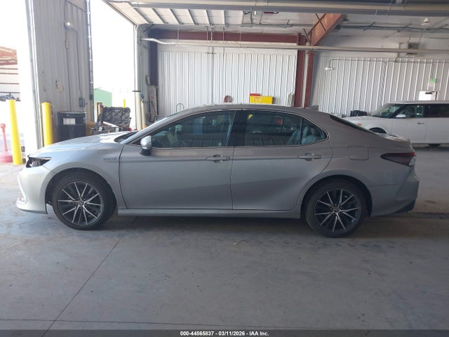 4T1F31AK5MU563479 Toyota Camry Xle Hybrid