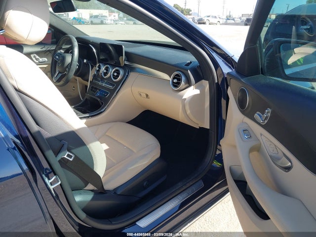 44565868 :رقم المزاد ، W1KWF8DB1LR595109 vin ، 2020 Mercedes-benz C 300 مزاد بيع