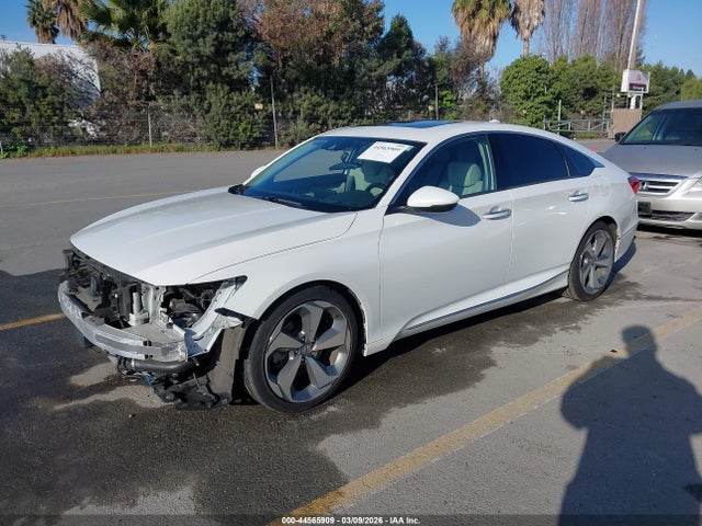 1HGCV1F9XJA108567 Honda Accord Touring