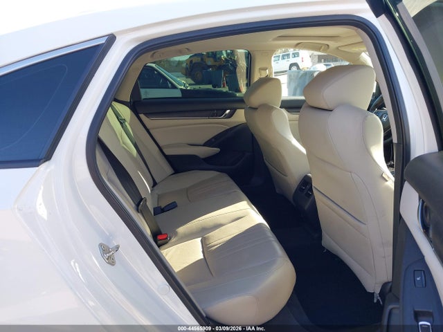 1HGCV1F9XJA108567 Honda Accord Touring