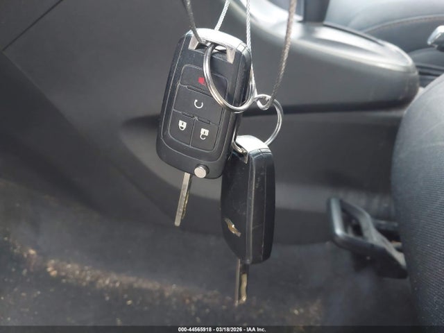 Продаж на аукціоні авто 2017 Chevrolet Trax Lt, vin: 3GNCJLSB2HL142270, номер лоту: 44565918