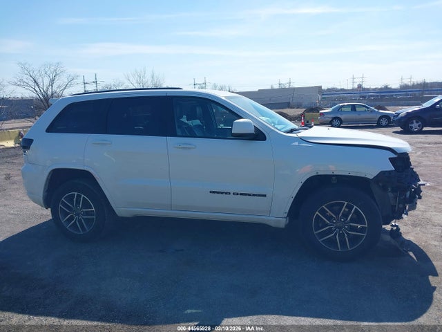 2021 Jeep Grand Cherokee Laredo X 4x4 მანქანა იყიდება აუქციონზე, vin: 1C4RJFAG5MC701737, აუქციონის ნომერი: 44565928