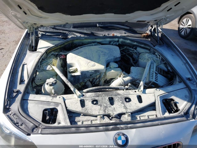 BMW 528I 2015 WBA5A5C57FD514014 Image 6
