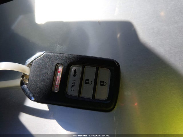 1HGCV1F12KA102998 Honda ACCORD LX