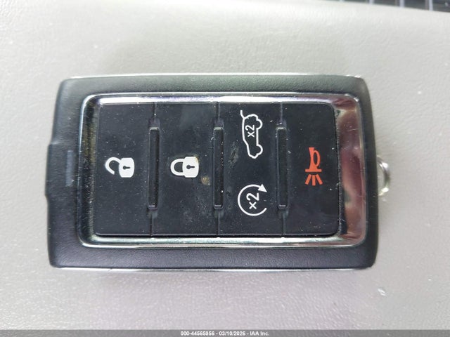 2022 Jeep Wagoneer Series Ii 4x4 მანქანა იყიდება აუქციონზე, vin: 1C4SJVBTXNS113542, აუქციონის ნომერი: 44565956