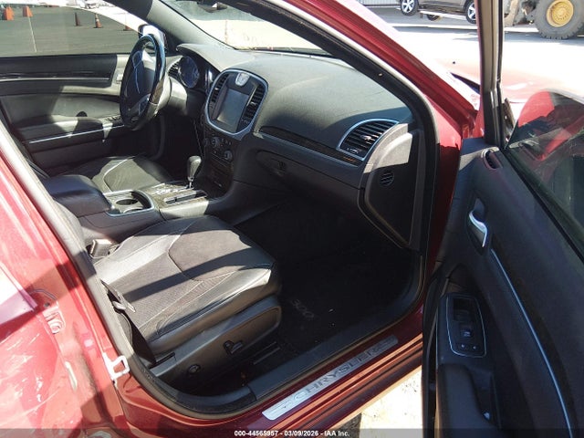 2013 CHRYSLER 300C 2C3CCAET3DH740113 Photo 4