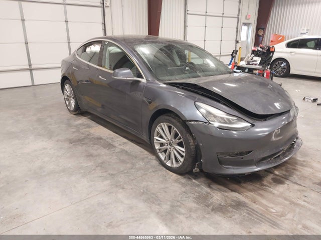 2019 TESLA MODEL 3 5YJ3E1EB4KF453086