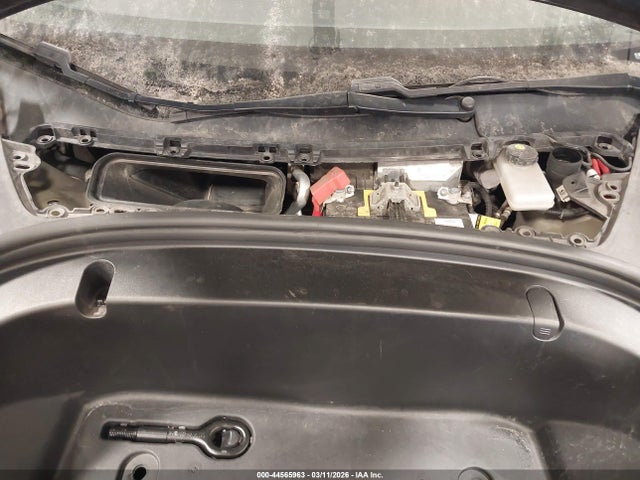 2019 TESLA MODEL 3 5YJ3E1EB4KF453086 Photo 9