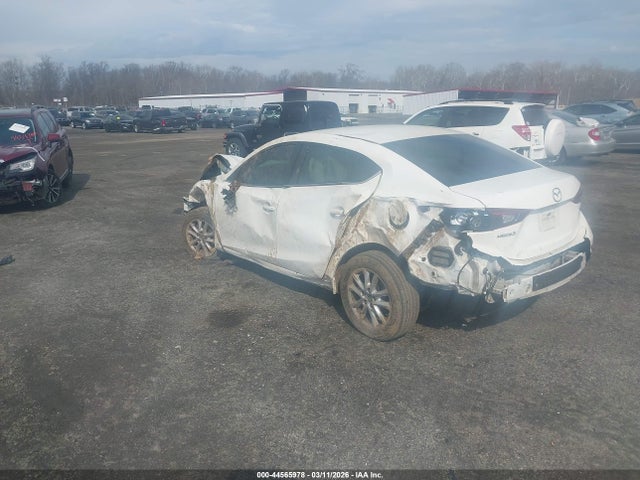 2018 Mazda Mazda3 Sport მანქანა იყიდება აუქციონზე, vin: 3MZBN1U70JM169924, აუქციონის ნომერი: 44565978